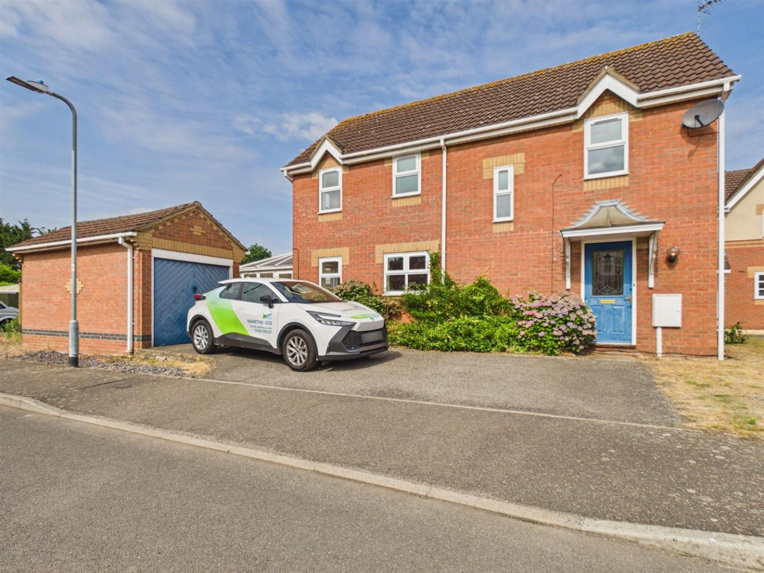 4 bedroom House for Sale Mallard Court, North Hykeham, Lincoln