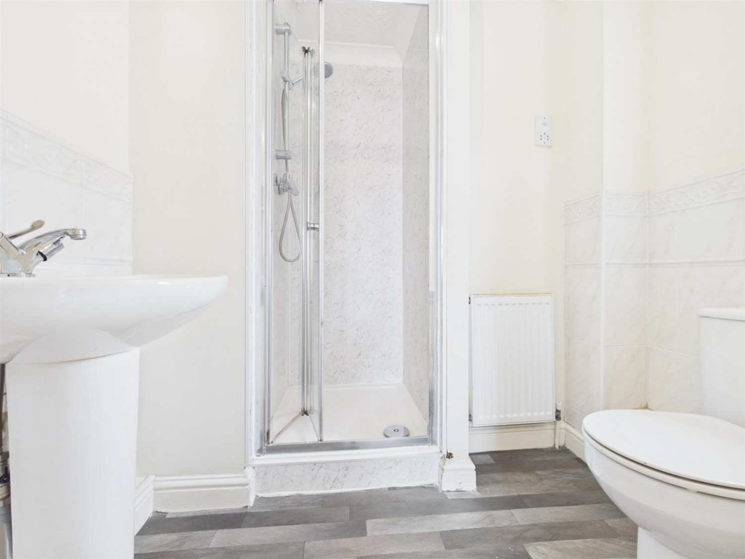 4 bedroom House for Sale Mallard Court, North Hykeham, Lincoln