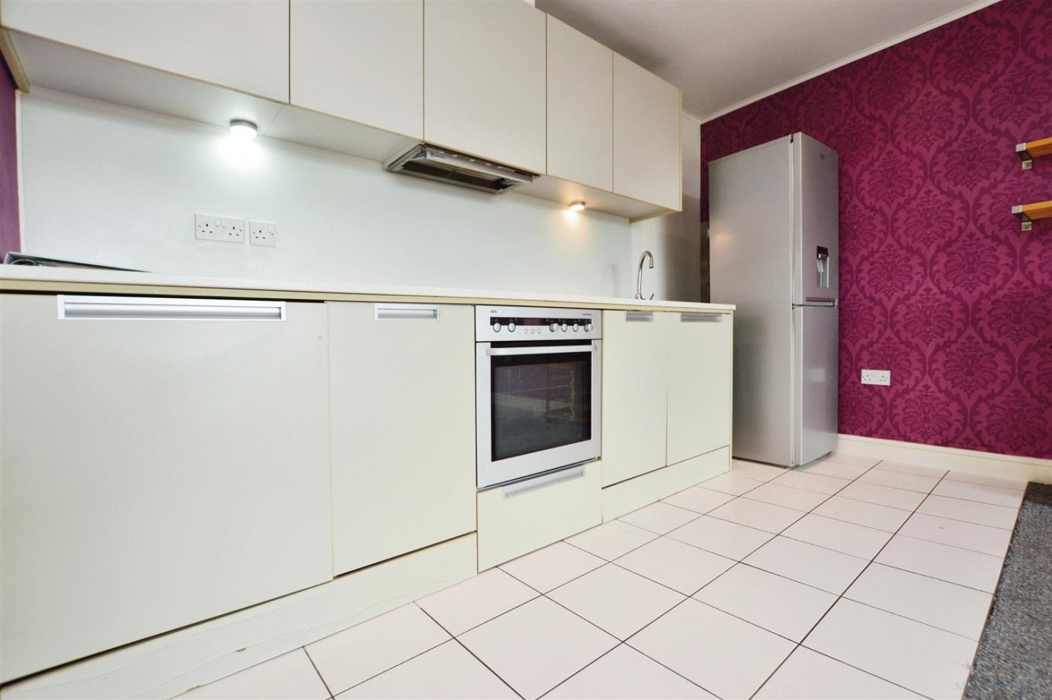 2 bedroom Flat for Letting The Eye, Chatham