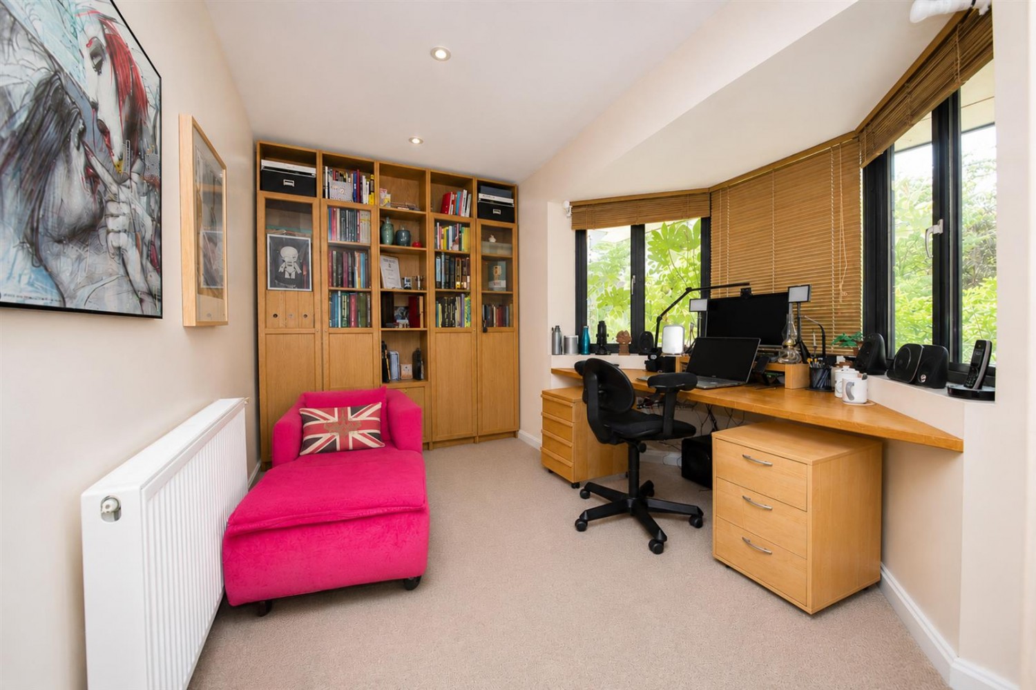 6 bedroom House for Sale Vale Road