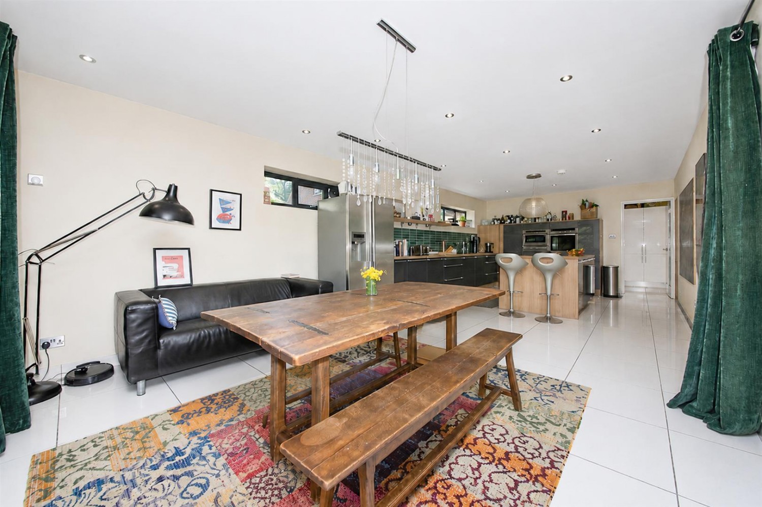 6 bedroom House for Sale Vale Road