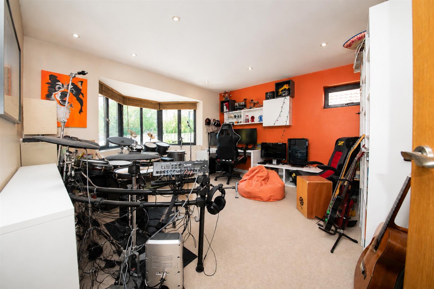 6 bedroom House for Sale Vale Road
