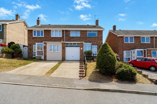 Ashwood Close
