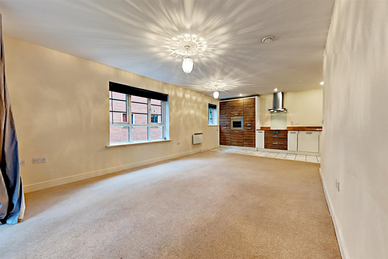 2 bedroom Flat for Letting Lynx Court, Wallis Square, Farnborough