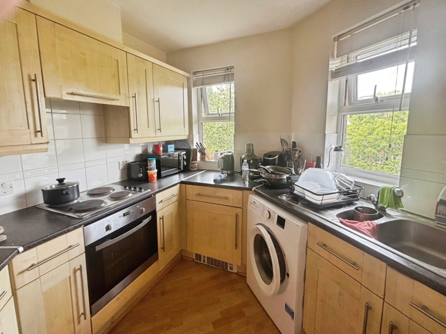 2 bedroom Flat for Letting Bell Chase, Aldershot