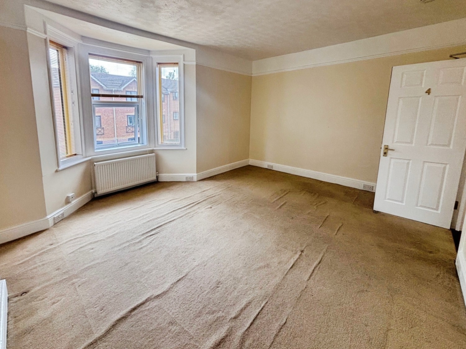 3 bedroom House for Letting The Grove, Aldershot
