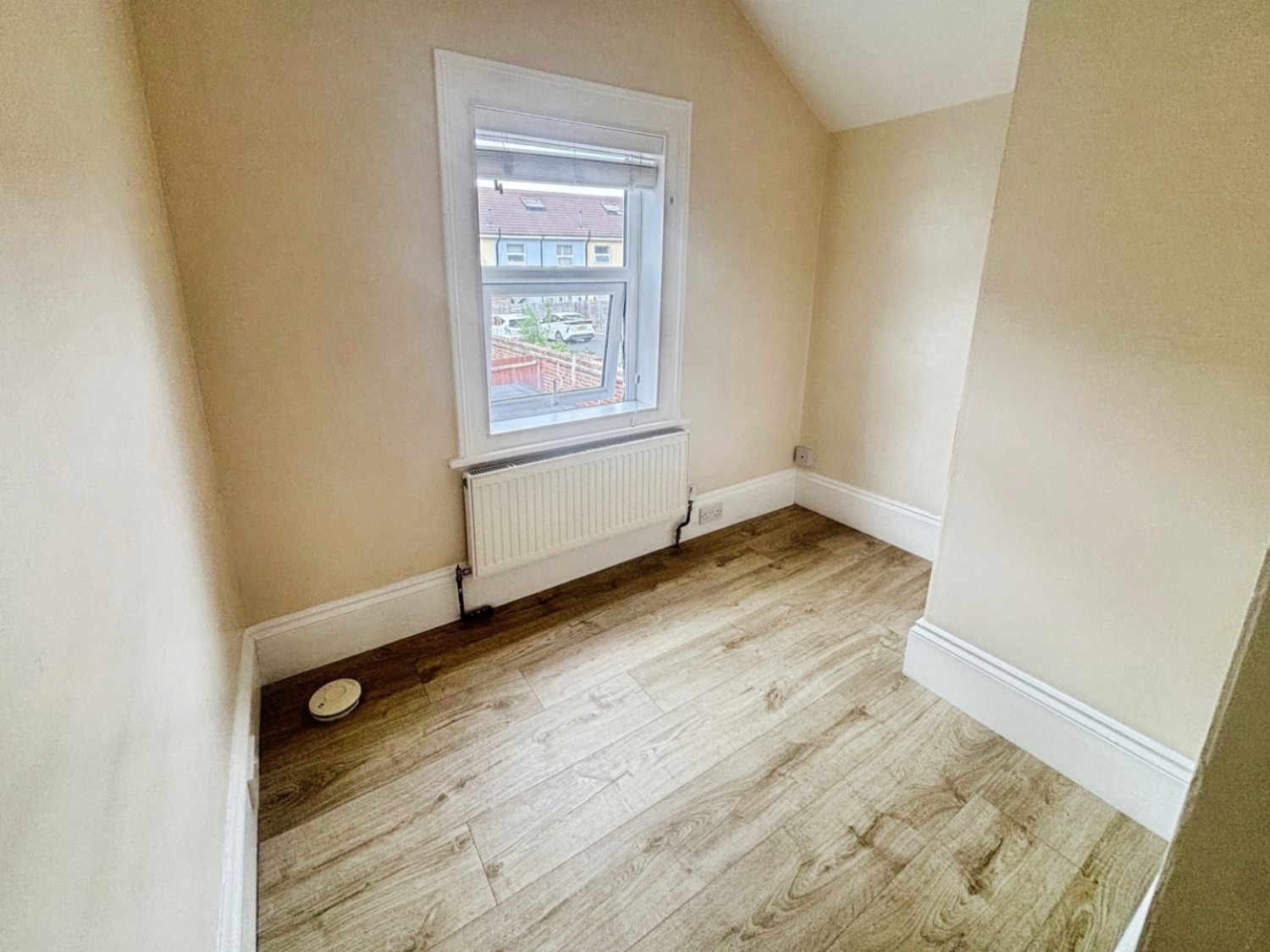 3 bedroom House for Letting The Grove, Aldershot