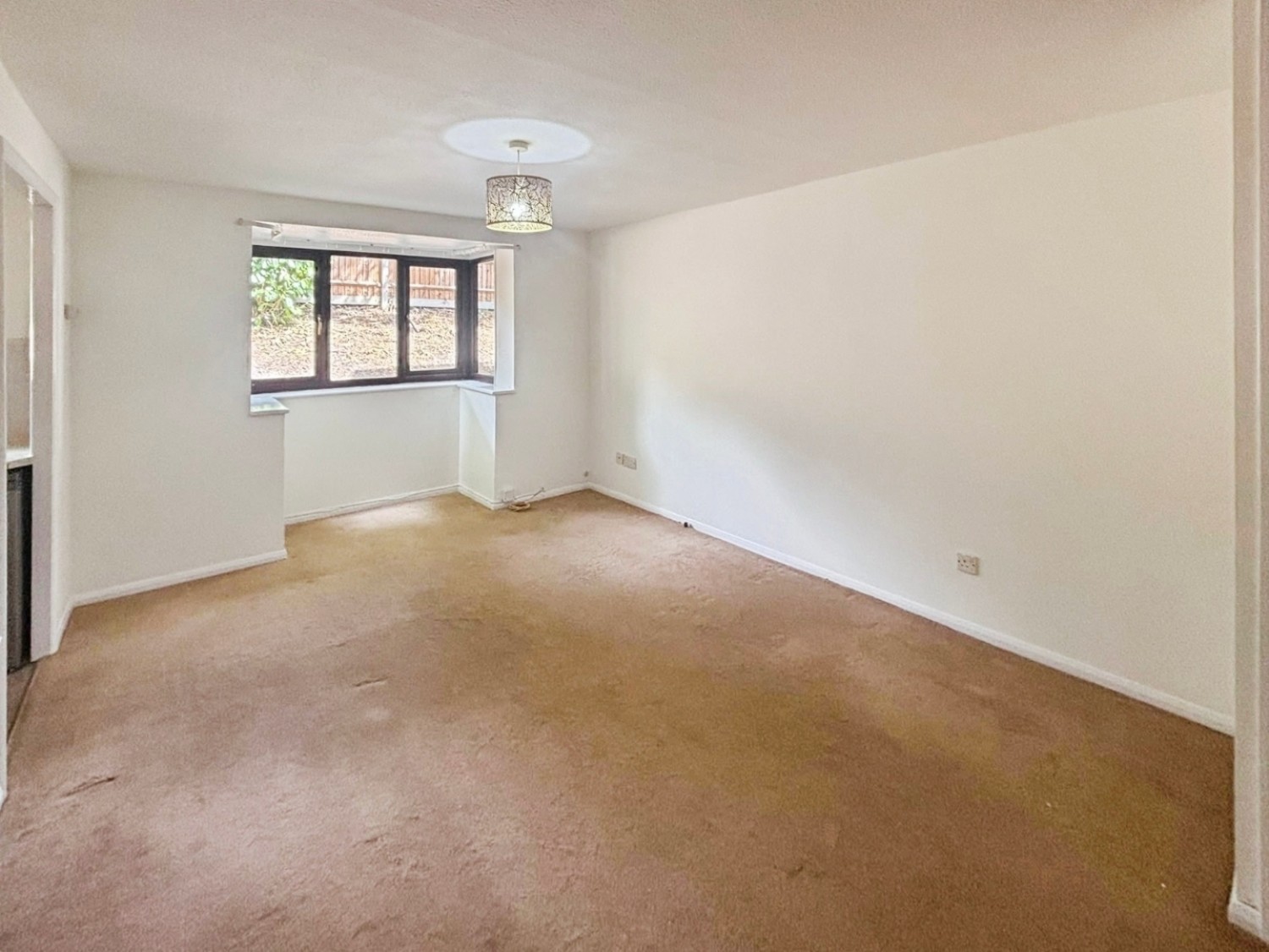 1 bedroom Flat for Letting Redan Gardens, Aldershot