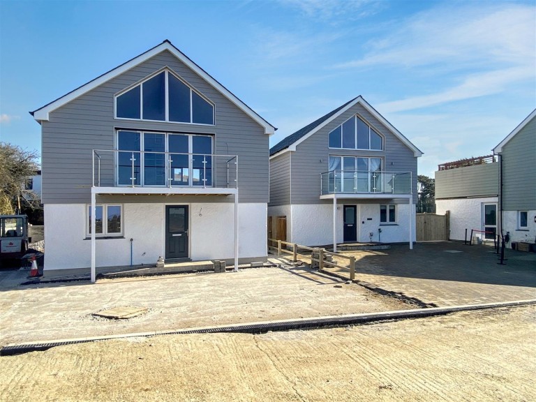 Newly constructed detached home, Mullion