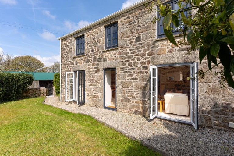 Beautiful detached home with land, St Erth Praze