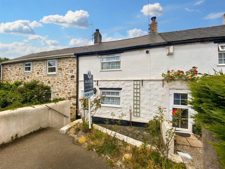 Charming character cottage with no onward chain, St. Erth