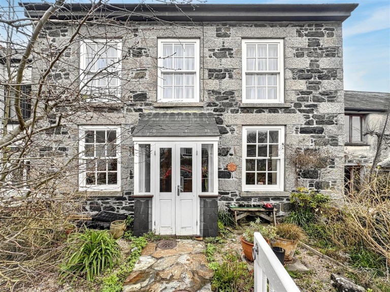 Stone Fronted Near Village Centre, St Keverne
