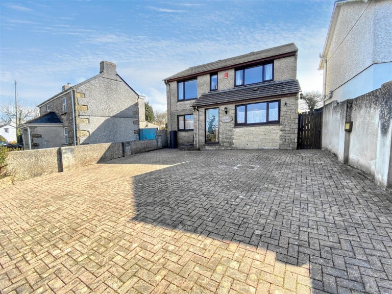 Spacious detached family home, Reawla