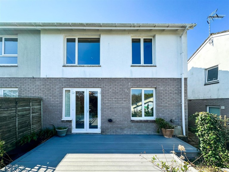 Reversed Level Family Home, Falmouth