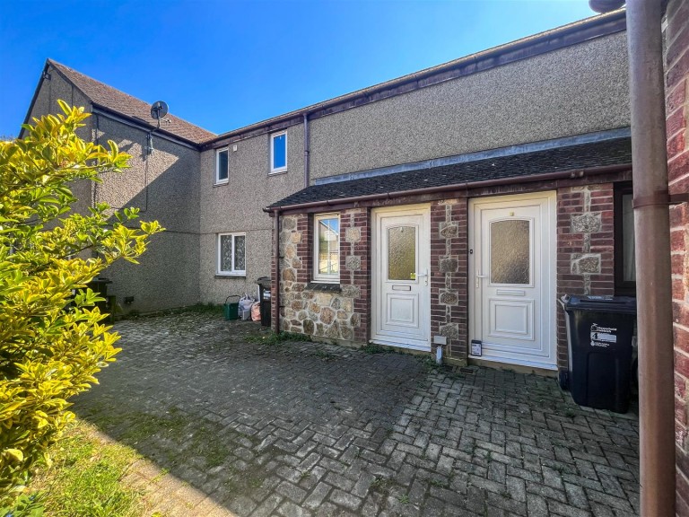 Ideal first home, Hayle