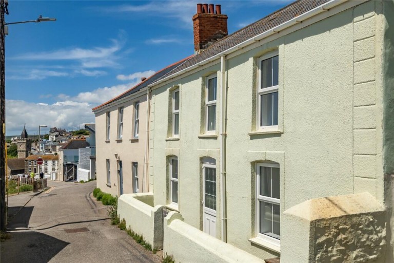 Cottage close to the beach, Porthleven