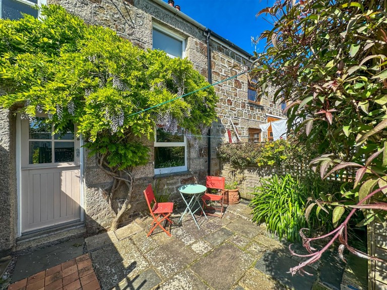 Cottage Near Town Centre, Helston
