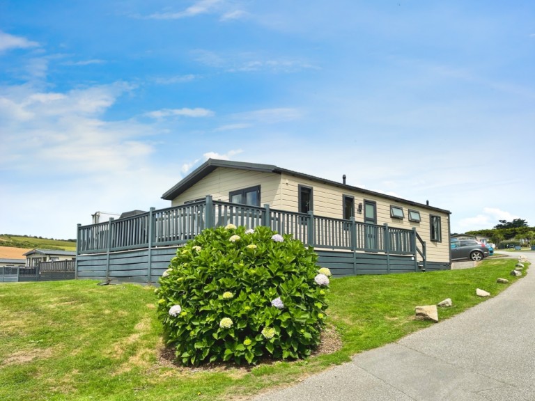 Three bedroom holiday home, Praa Sands