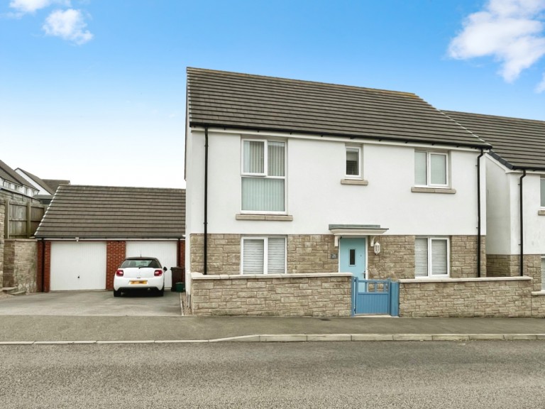 Ideal spacious family home, Hayle