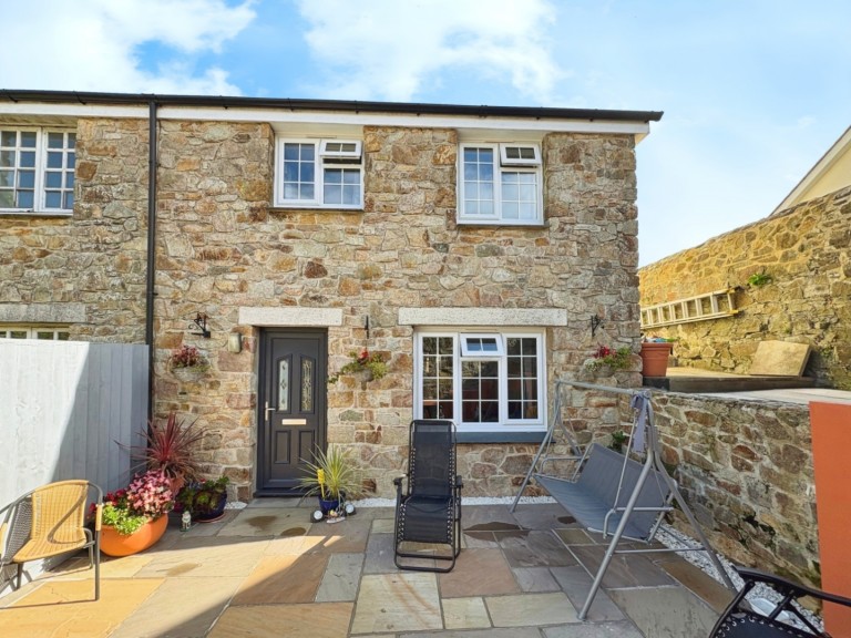 Cottage close to town centre, Helston