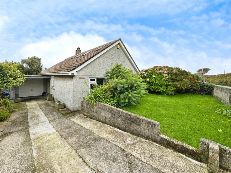 Detached home close to village centre, Porthleven