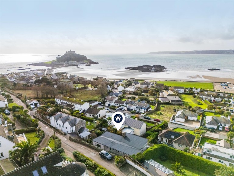 Marazion, Home with stunning sea views