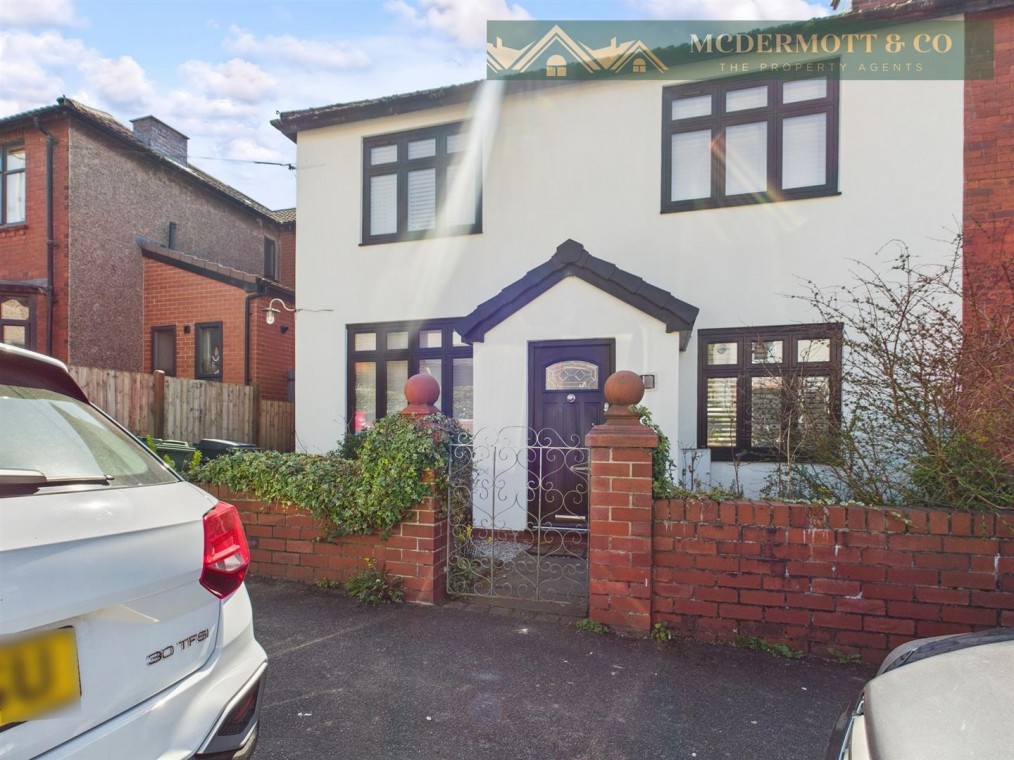 St. Marys Drive, Greenfield, Saddleworth