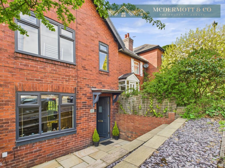 Parkfield Road, Grasscroft, Saddleworth