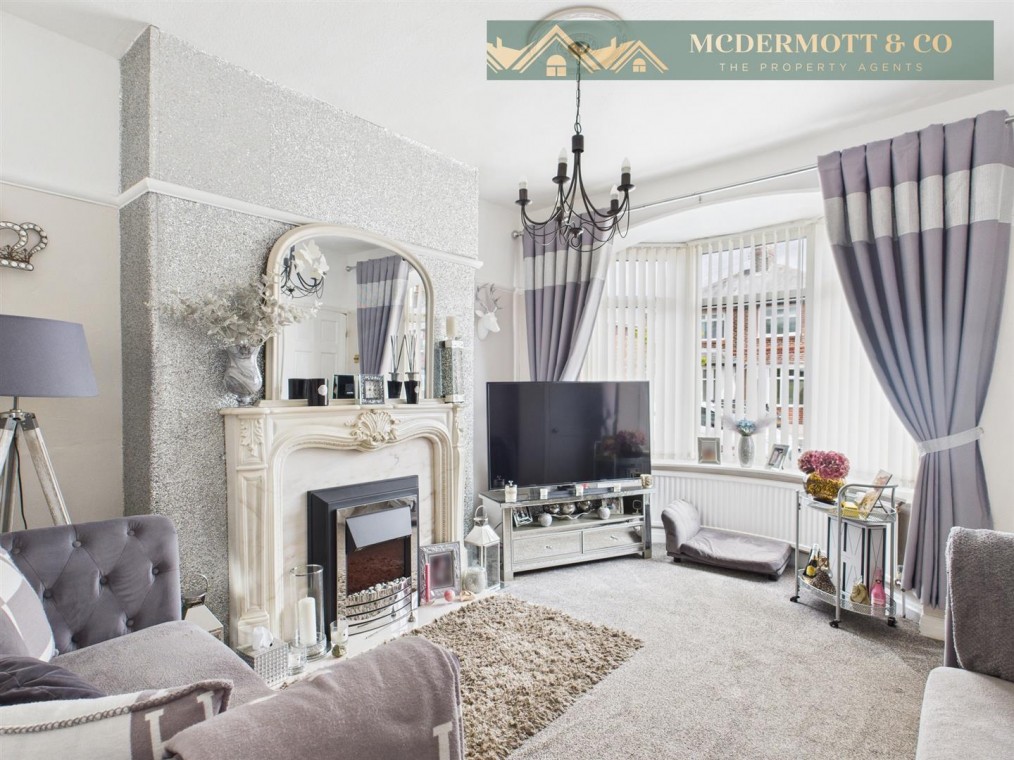 Kew Road, Failsworth