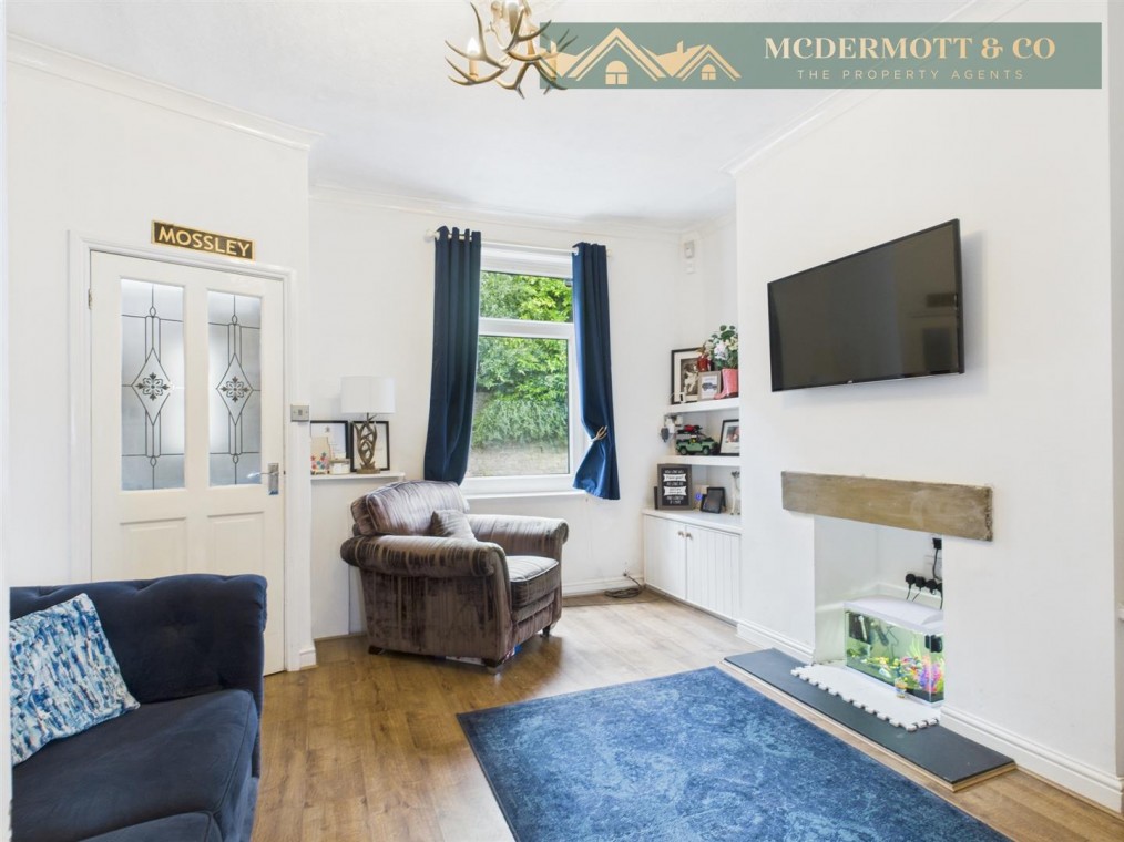 Manchester Road, Mossley, Ashton-Under-Lyne