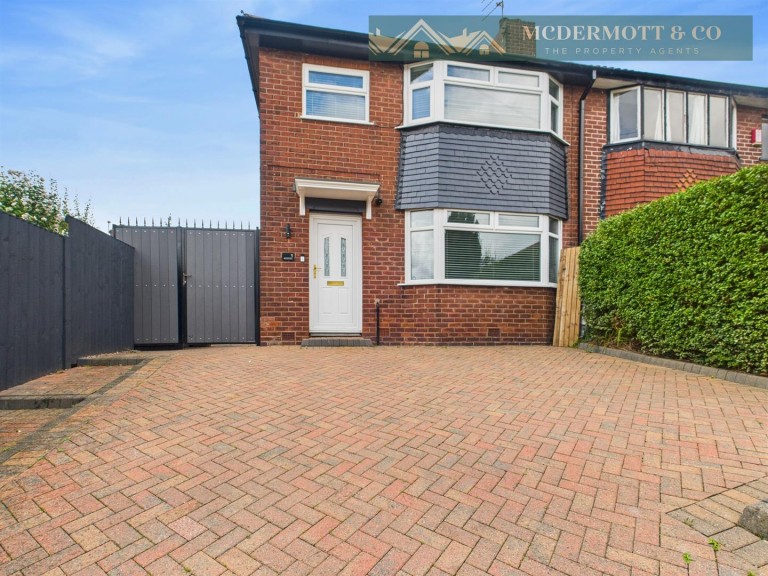 Whernside Avenue, Manchester