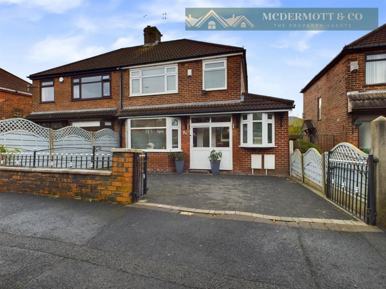 Mough Lane, Chadderton, Oldham
