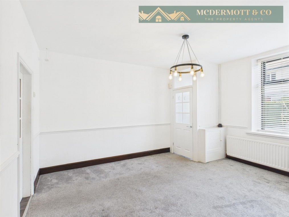 Gladstone Terrace Road, Greenfield