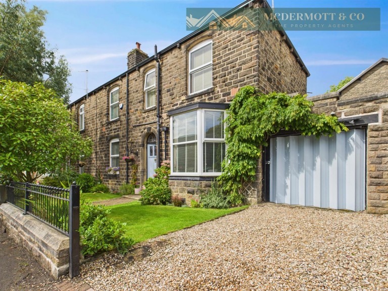 Buckley Street, Uppermill, Saddleworth