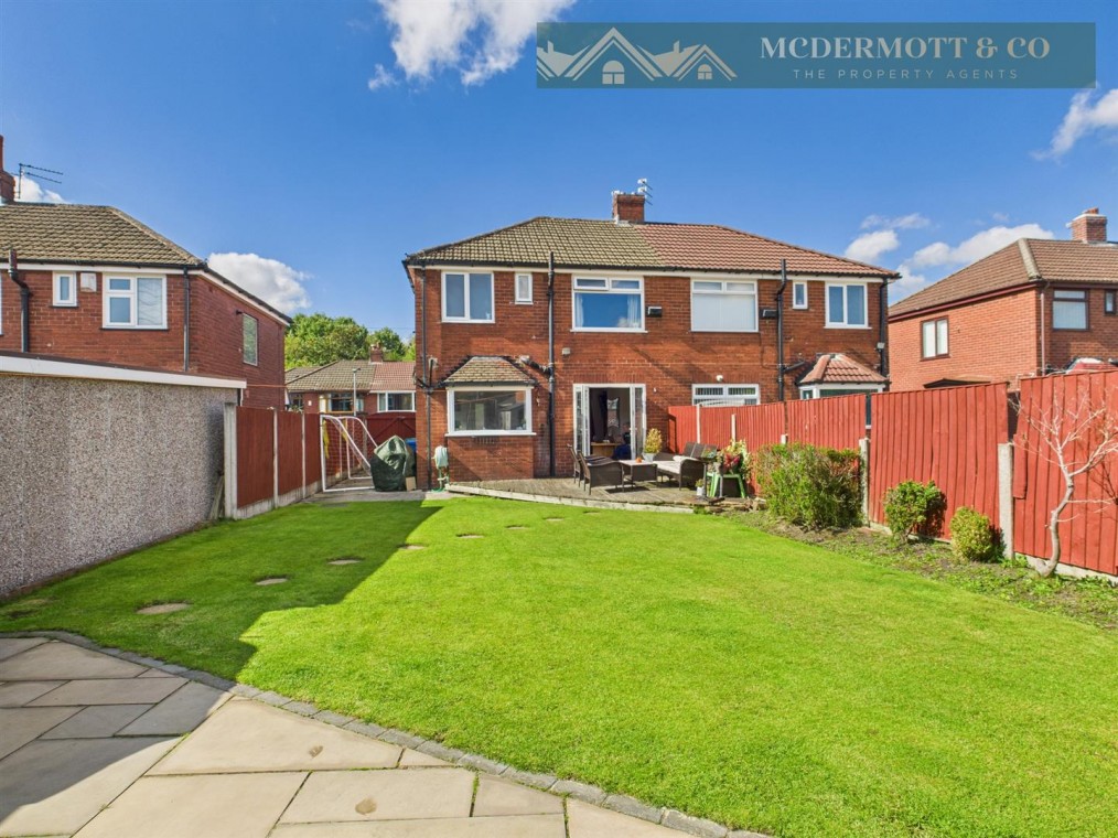 West Avenue, New Moston, Manchester