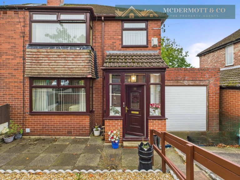 Alan Avenue, Failsworth