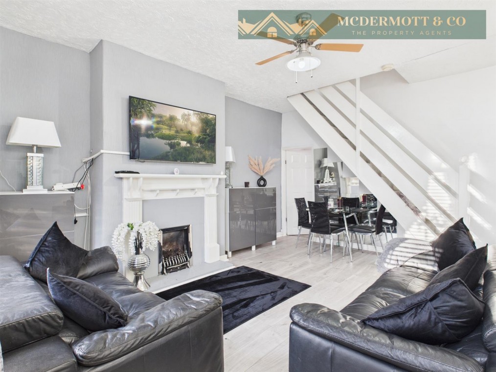 Oldham Road, Failsworth