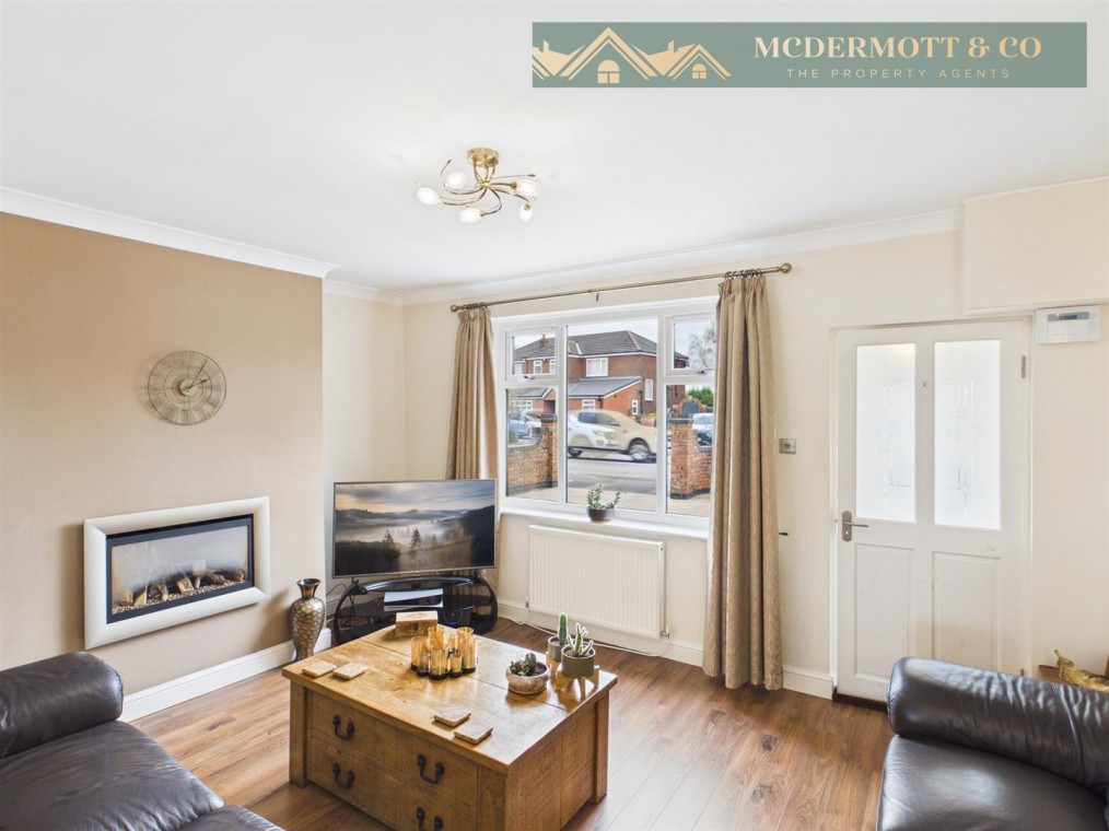 Medlock Road, Woodhouses Village