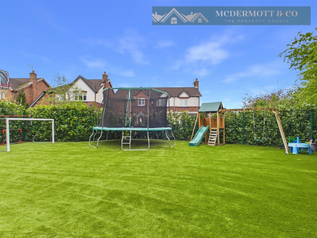 Farmstead Close, Woodhouses Village, Failsworth