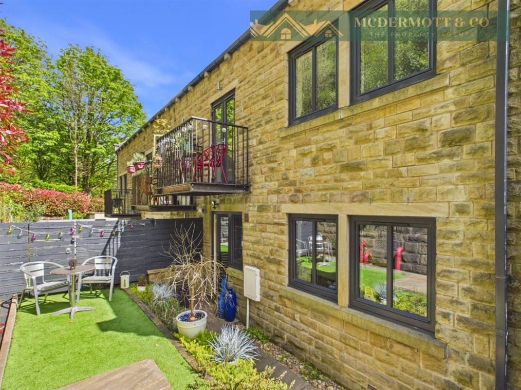 Oldham Road, Denshaw, Saddleworth