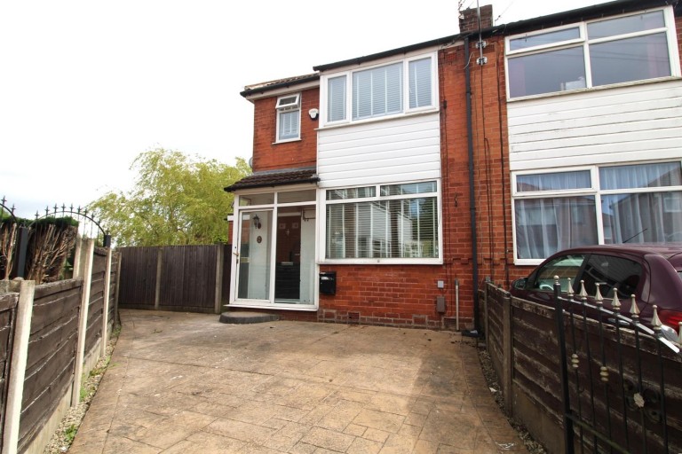 Lynn Drive, Droylsden, Manchester