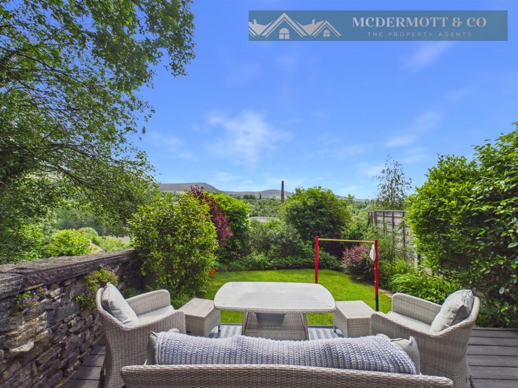 Woodend View, Mossley
