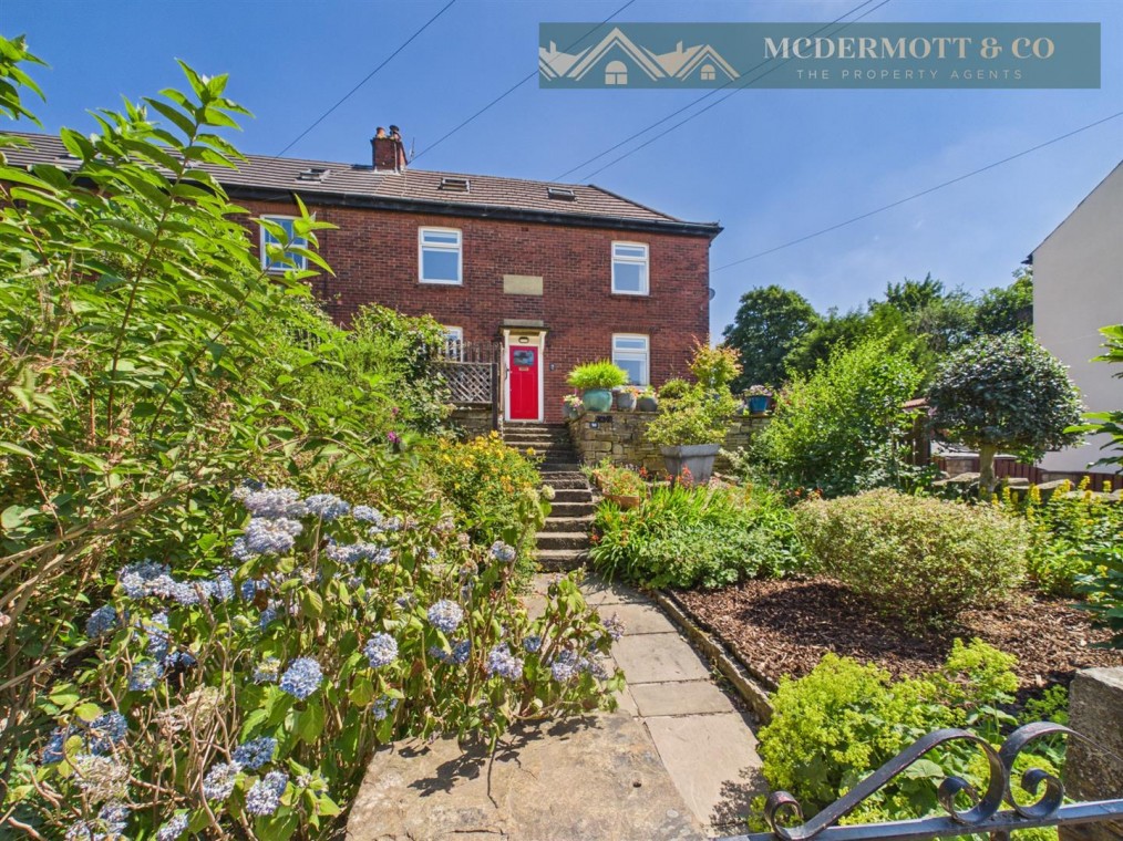 Wellington Road, Greenfield, Saddleworth