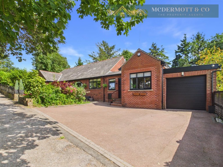 North Rise, Greenfield, Saddleworth