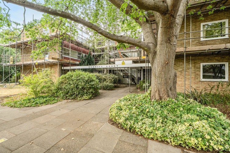 4 Herrick Court Parkleys, Richmond