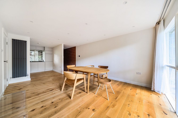 4 Herrick Court Parkleys, Richmond