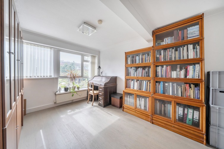 1 Fellbrook, Richmond