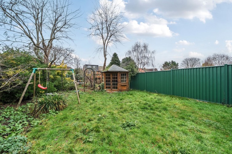 6 Burnell Avenue, Richmond