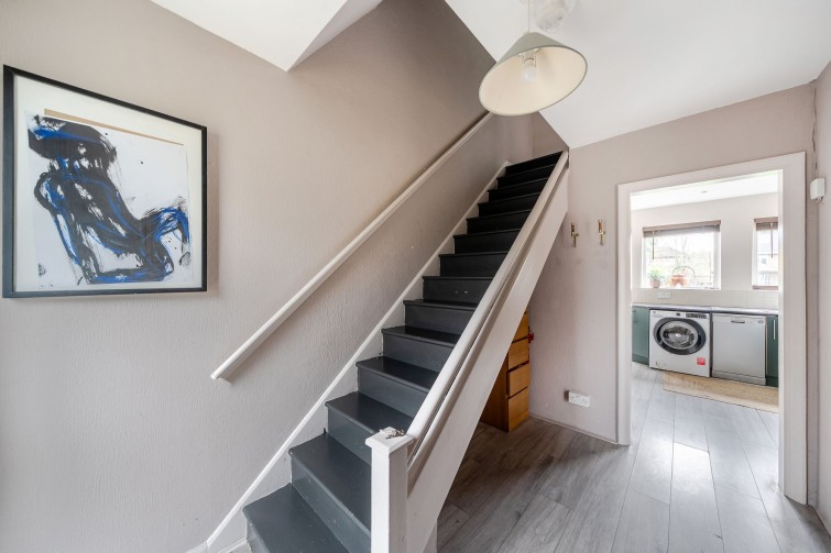 6 Burnell Avenue, Richmond