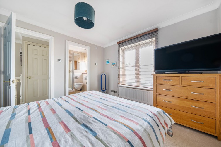 2 Tangmere Grove, Kingston Upon Thames